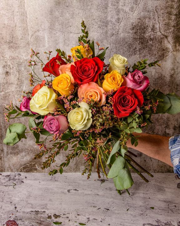 San Valentín en El Cañaveral: Sorprende a tu Ser Querido con Floristerías Lart